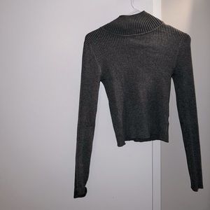 Grey crop sweater